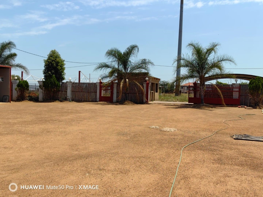 Commercial Property for Sale in Lethlabile North West